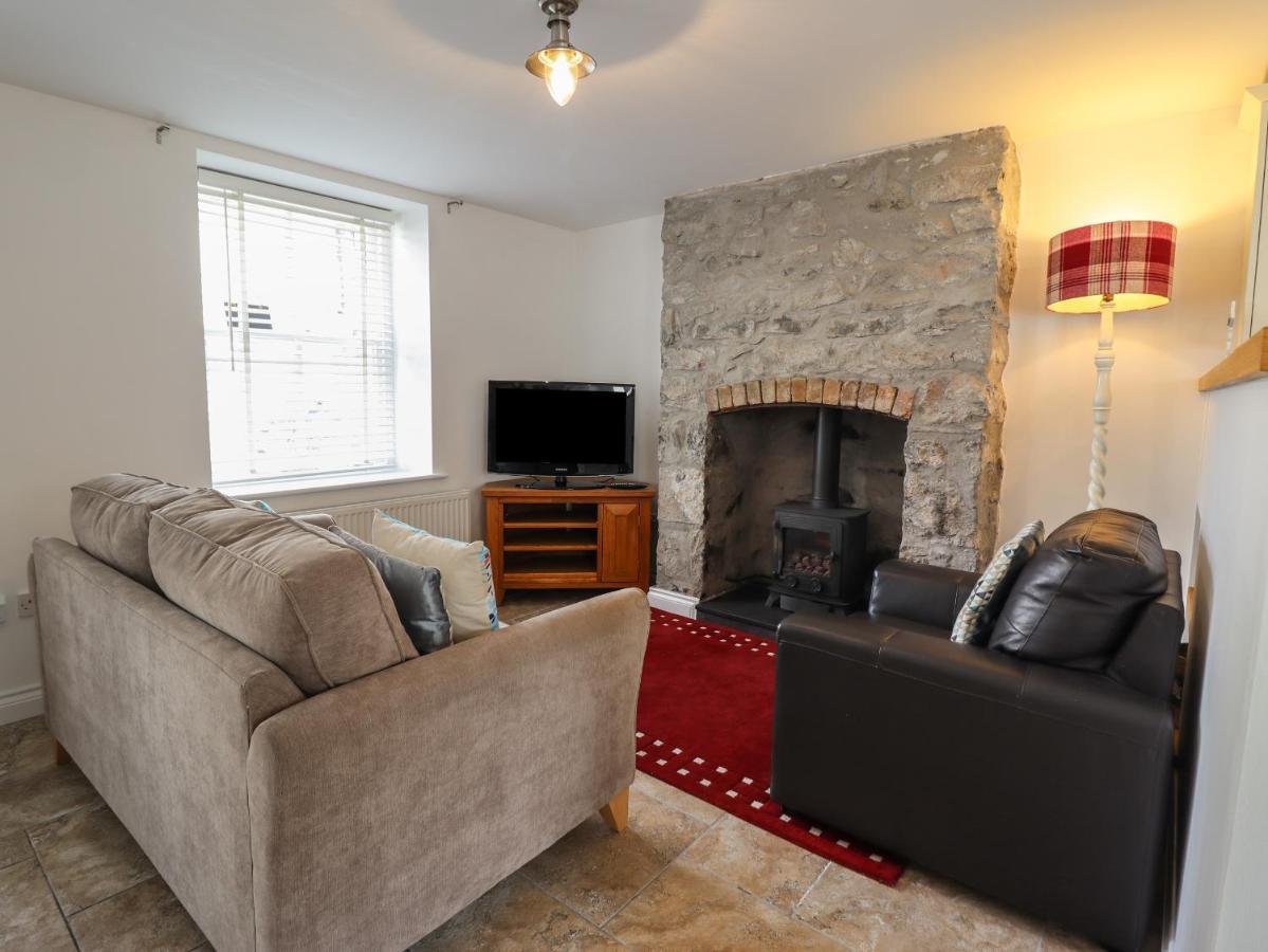 Ty Bach Twt Holiday home *