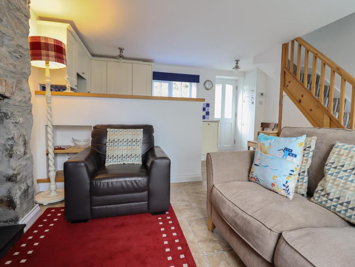 Ty Bach Twt Holiday home *